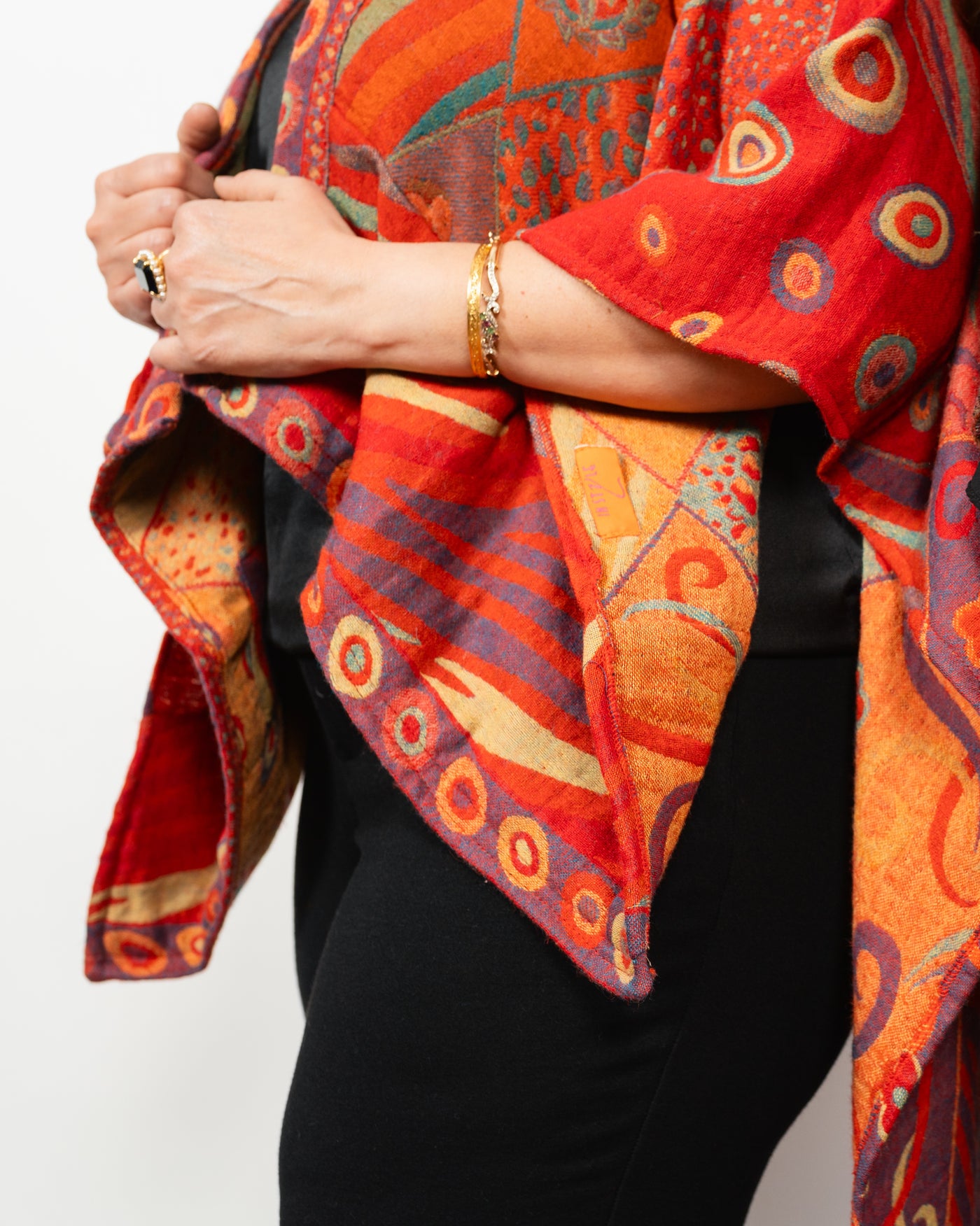 515 Ladies Boiled Wool Reversible Poncho/Cape in Tangerine Abstract + Free Bag.