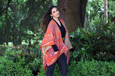 515 Ladies Boiled Wool Reversible Poncho/Cape in Tangerine Abstract + Free Bag.