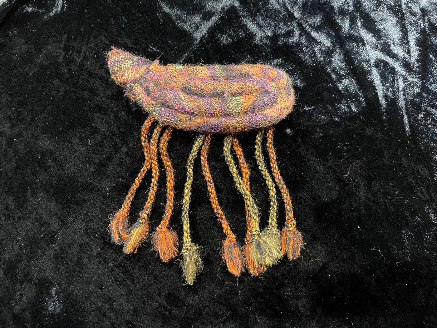 90-3/Boiled Wool Fringed Trim Handmade Pin/Brooch