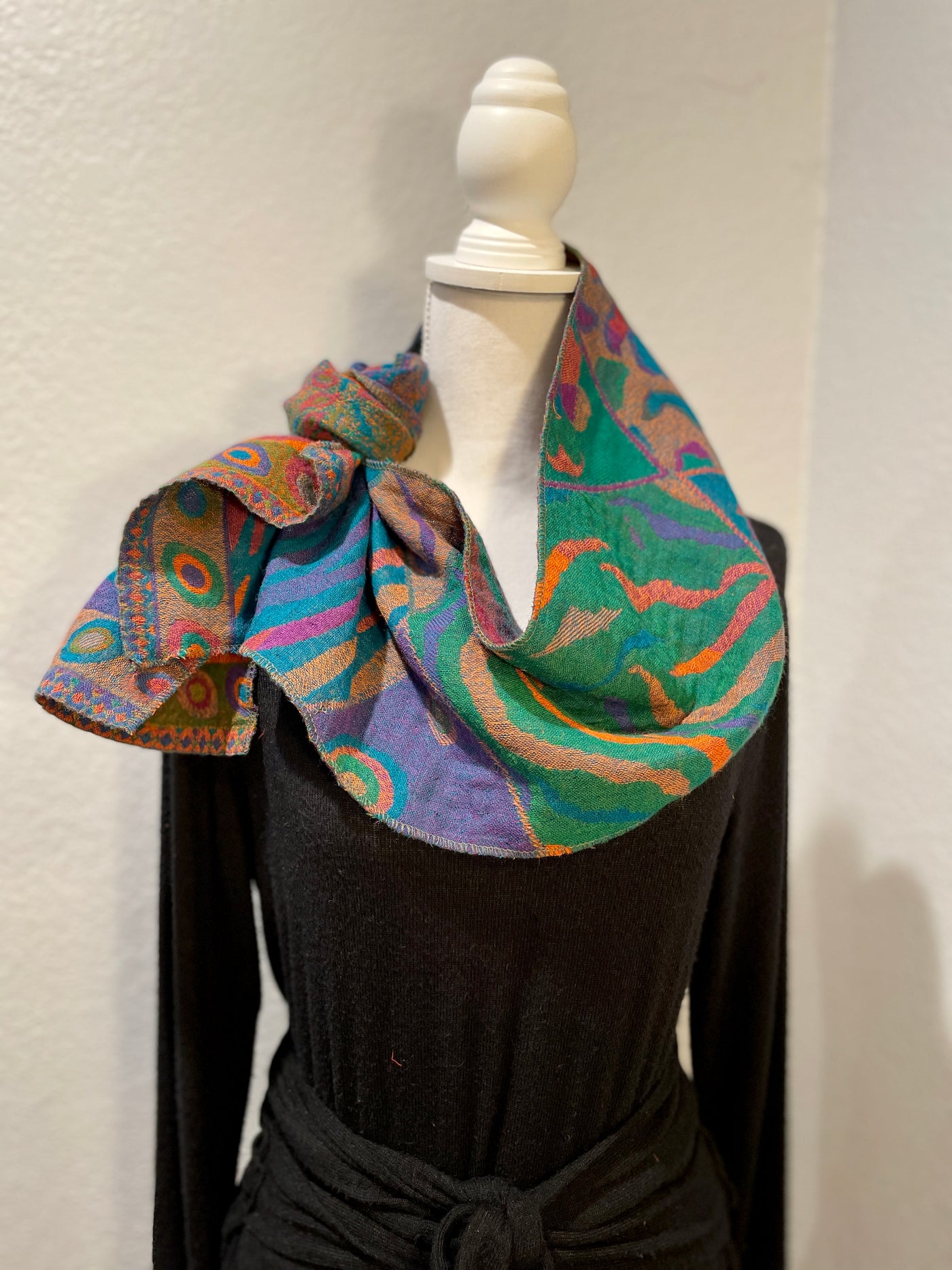 Pure Merino Wool Neck Scarf in Turquoise color